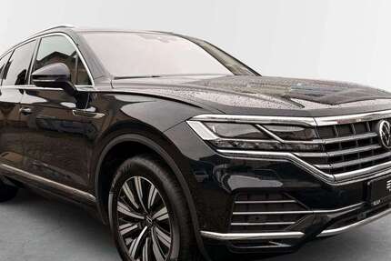 VW Touareg 99.571 km 47.950 &euro; Kassel 34117