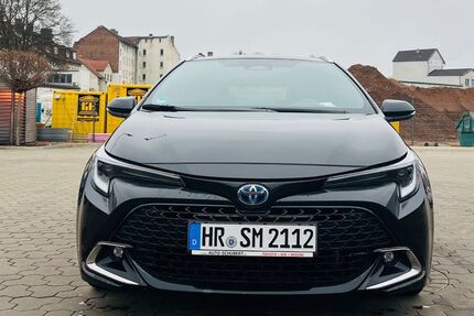 Toyota Corolla 25.000 km 24.900 &euro; kassel 34125