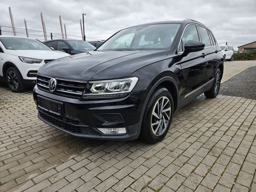 VW Tiguan 134.477 km 17.950 € Calden 34379