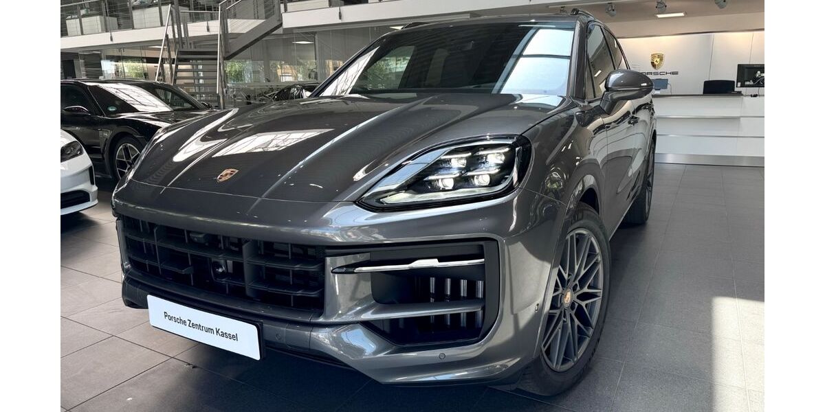 Porsche Cayenne 10.900 km 120.900 &euro; Kassel 34123