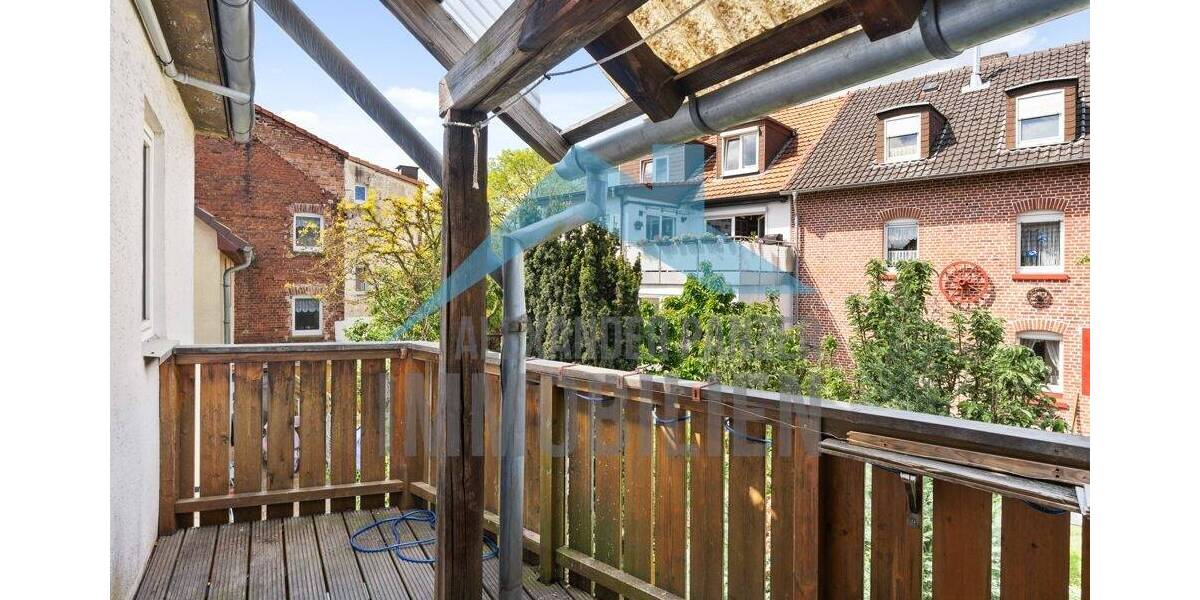 Mehrfamilienhaus, Wohnhaus Kassel Niederzwehren - 235.000&euro; | Angebot:23983191