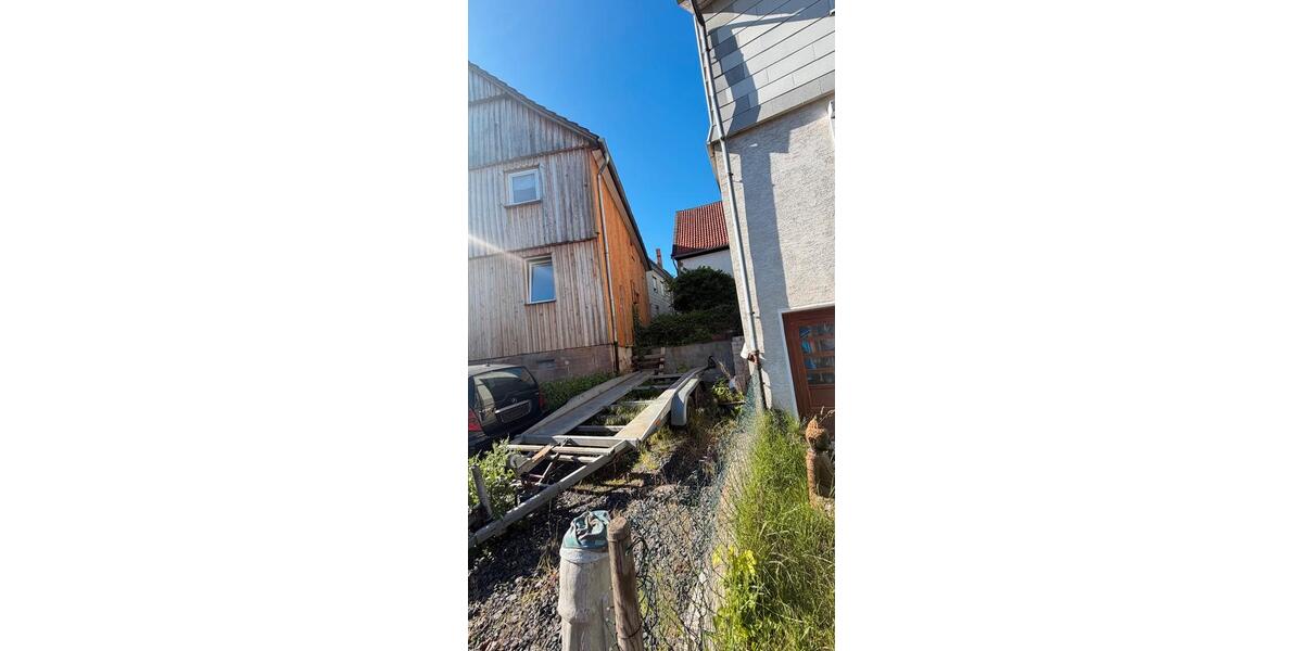 Einfamilienhaus Niedenstein - 5 Zimmer, 110 m&sup2;, 125.000&euro; | Angebot:26709359