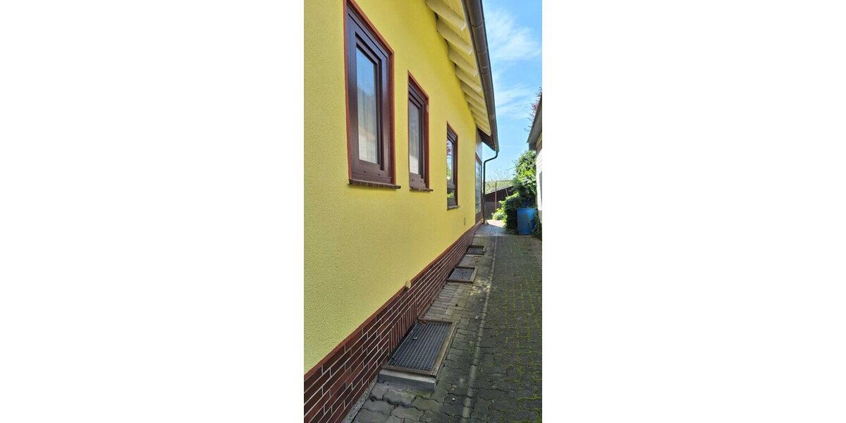 Fuldatal-OT, 2 Fam.Hs. 8 zimmer