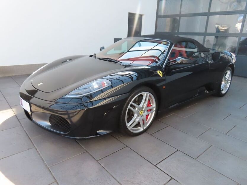 F430