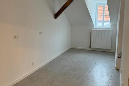 Attraktive Dachgeschosswohnung im Fachwerk 4 zimmer