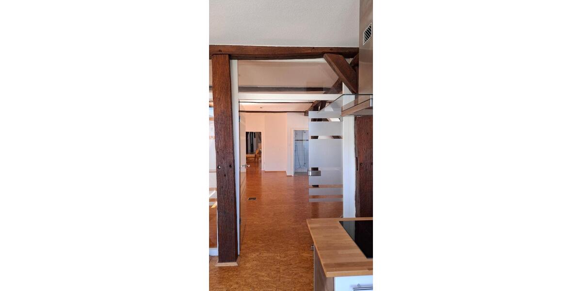 Etagenwohnung Wolfhagen - 5 Zimmer, 193 m&sup2;, 385.000&euro; | Angebot:25887297