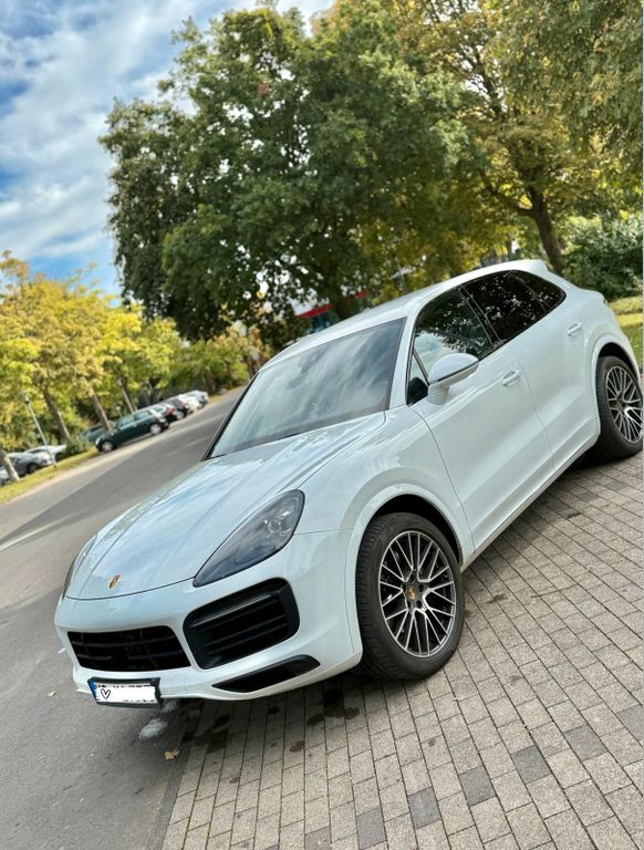 Porsche Cayenne 155.000 km 48.250 € Baunatal 34225