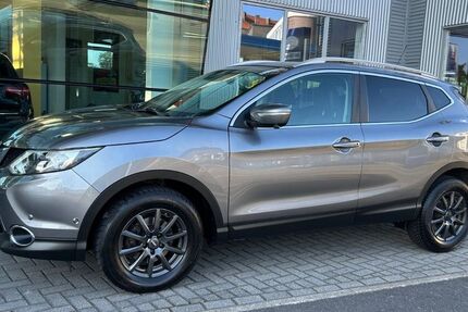 Nissan Qashqai 120.000 km 9.250 &euro; Niestetal bei Kassel 34266