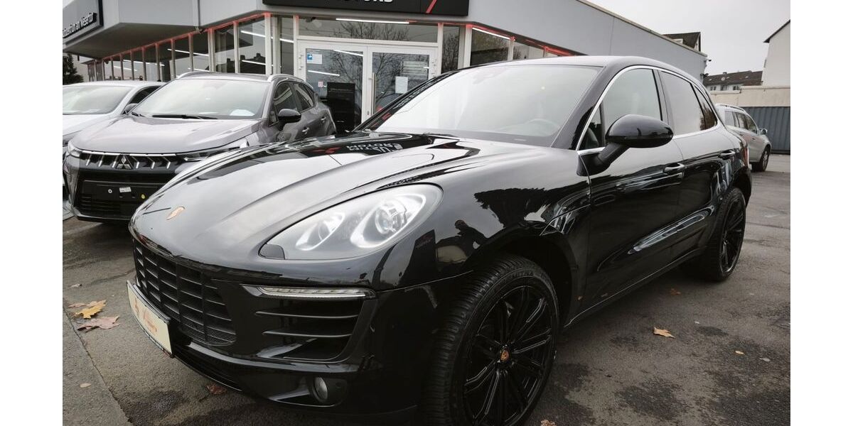 Porsche Macan 153.000 km 26.990 &euro; Kassel 34125