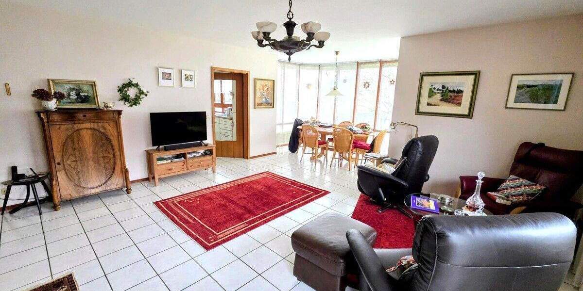 Einfamilienhaus Kassel / Harleshausen Harleshausen - 7 Zimmer, 148 m&sup2;, 549.000&euro; | Angebot:24990011