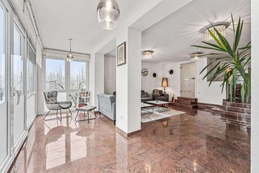 Haus zum Kaufen in Kassel 345.000 € 150 m²