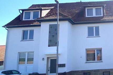 Wohnung Naumburg - 3 Zimmer, 93 m&sup2;, 750&euro; | Angebot:26461181