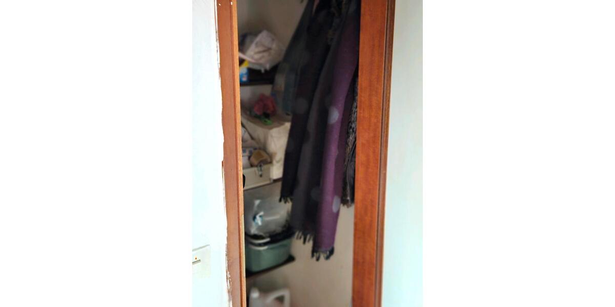 Etagenwohnung Kassel Niederzwehren - 3 Zimmer, 71 m&sup2;, 150.000&euro; | Angebot:27023147
