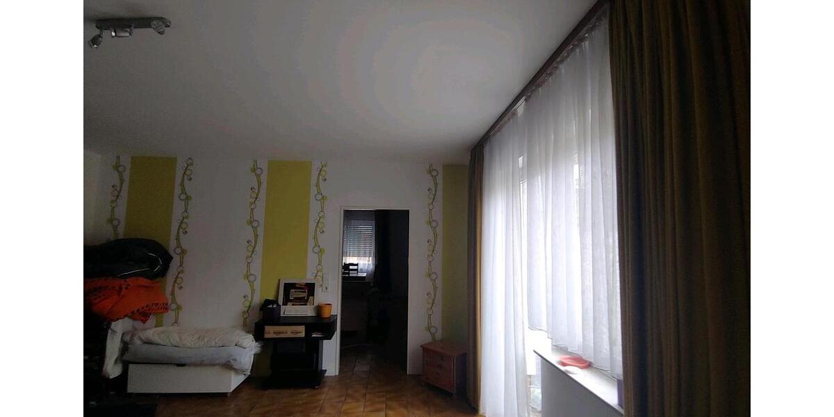 Wohnhaus mit Einliegerwohnung in Kassel 34132 ( Provisionsfrei ) 7 zimmer