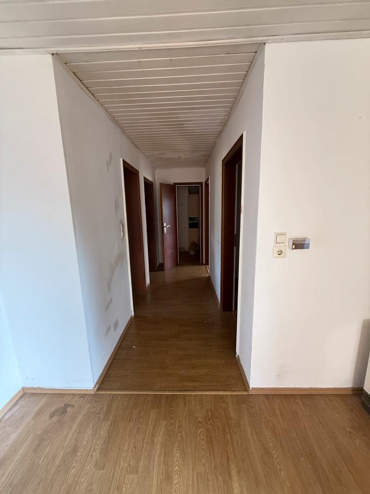 Charmantes Zweifamilienhaus in ruhiger Lage in Grebenstein
