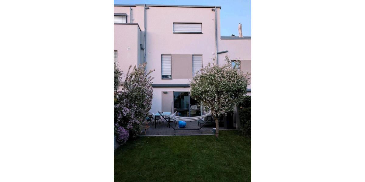Reihenhaus Baunatal - 5 Zimmer, 136 m&sup2;, 500.000&euro; | Angebot:26738284