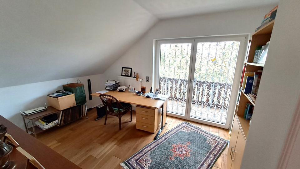 Einfamilienhaus Kaufungen - 8 Zimmer, 224 m&sup2;, 549.000&euro; | Angebot:26099652