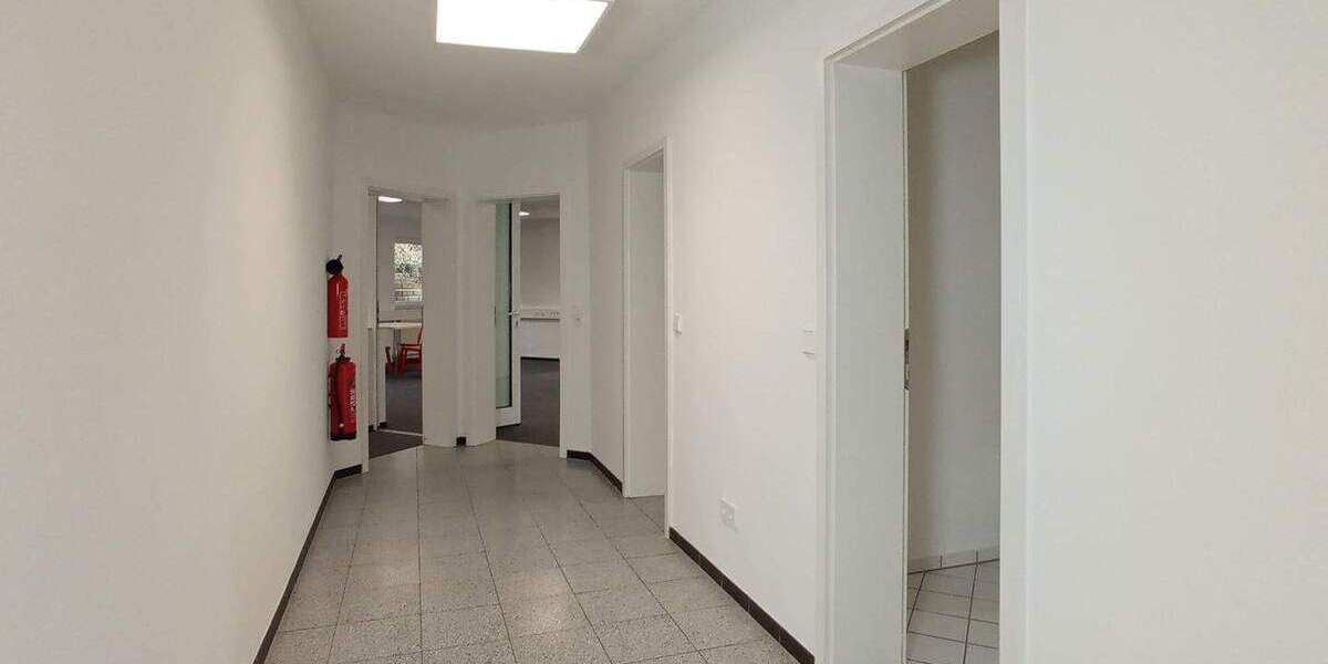Gewerbeobjekt Niestetal Sandershausen - 1.600&euro; | Angebot:25733993