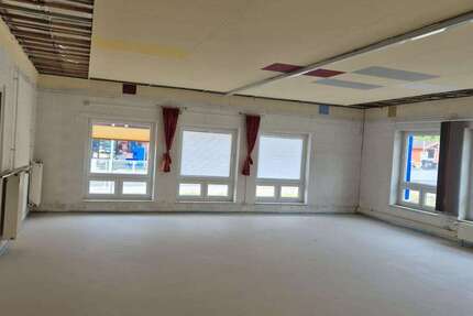 Einzelhandel in Hessisch Lichtenau 2.300 € 274.57 m² zimmer