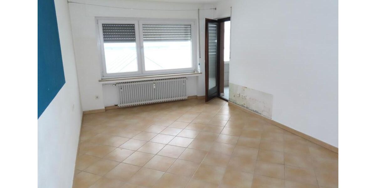 Gepflegte 2 ZKB mit kl. Wintergarten und Stellplatz in Niestetal-Sandershausen 2 zimmer