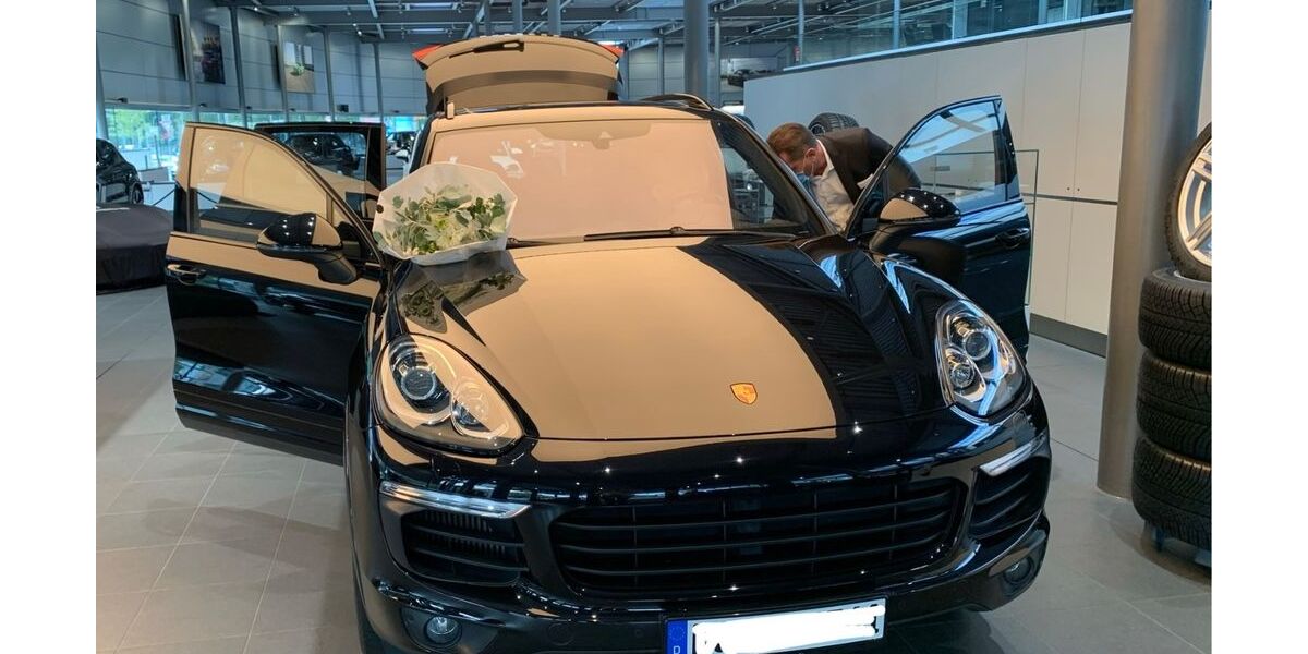 Porsche Cayenne 116.000 km 38.000 € Kassel 34123