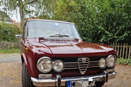 Alfa Romeo Giulia 7.600 km 13.400 € Kassel 34130
