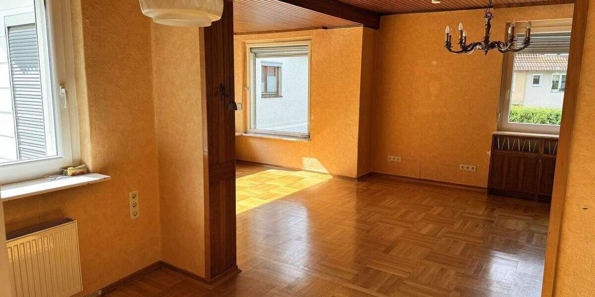Doppelhaushälfte Helsa - 5 Zimmer, 120 m&sup2;, 129.000&euro; | Angebot:26156461