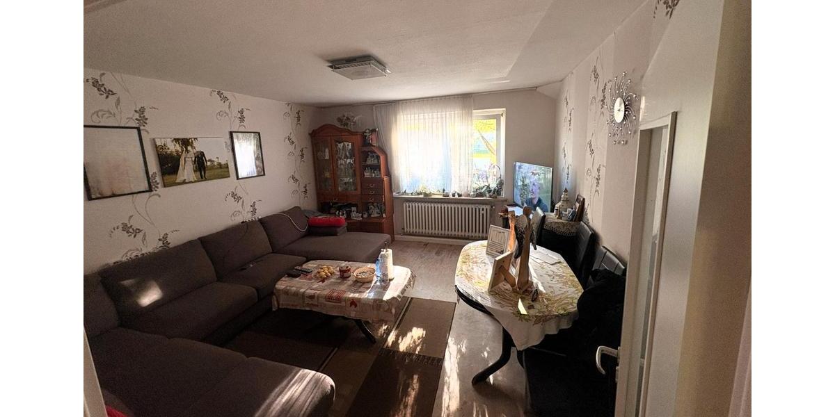 Etagenwohnung Kassel Vorderer Westen - 3 Zimmer, 65 m&sup2;, 145.000&euro; | Angebot:26477869