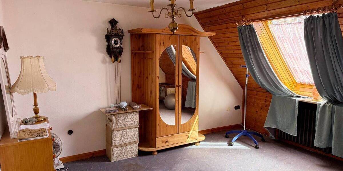 Doppelhaushälfte Ahnatal / Heckershausen Heckershausen - 9 Zimmer, 150 m&sup2;, 269.000&euro; | Angebot:26154923