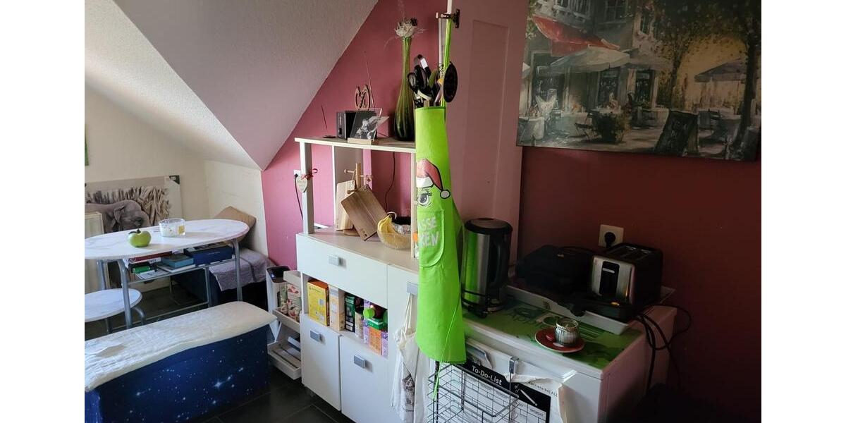 Dachgeschoßwohnung Calden - 3 Zimmer, 77 m&sup2;, 550&euro; | Angebot:26382689