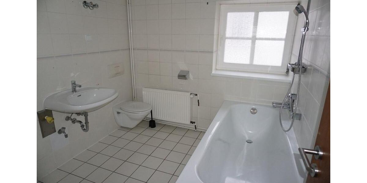 Maisonettenwohnung Melsungen - 5 Zimmer, 100 m&sup2;, 450&euro; | Angebot:24847261