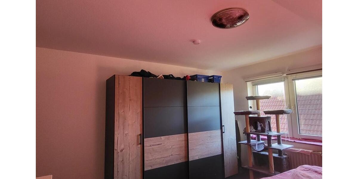 Dachgeschoßwohnung Calden - 3 Zimmer, 77 m&sup2;, 550&euro; | Angebot:26382689