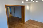 Etagenwohnung Niestetal - 5 Zimmer, 94 m&sup2;, 955&euro; | Angebot:24980066