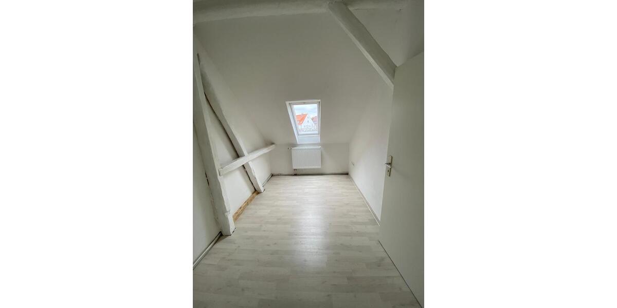 Einfamilienhaus Kassel Bettenhausen - 7 Zimmer, 150 m&sup2;, 1.950&euro; | Angebot:26554827