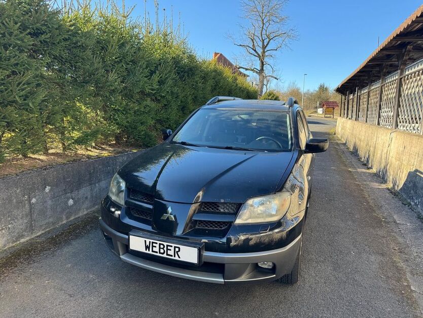 Mitsubishi Outlander 202.000 km 2.499 € Hessisch Lichtenau 37235