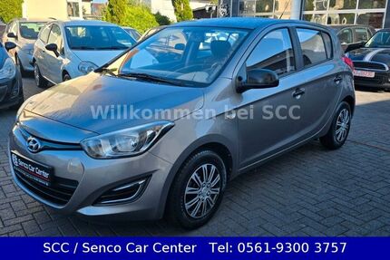Hyundai i20 81.000 km 5.950 &euro; KASSEL-Niestetal ................. Mobil: +49 163 740 9922 34266