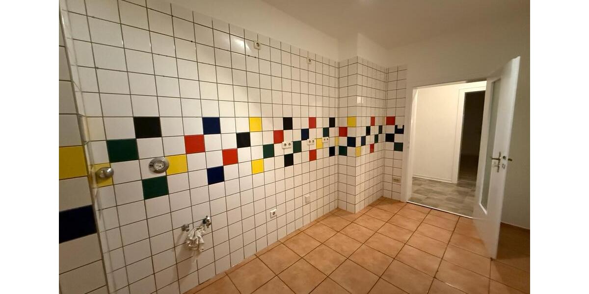 Erdgeschoßwohnung Kassel Bettenhausen - 4 Zimmer, 81 m&sup2;, 750&euro; | Angebot:25152822