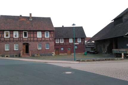 Haus Felsberg / Gensungen Gensungen - 10 Zimmer, 253 m&sup2;, 348.000&euro; | Angebot:22941156