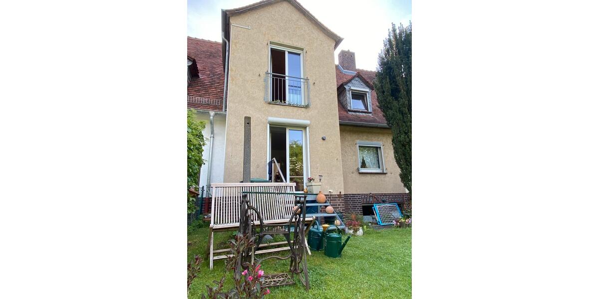Reihenhaus Kassel Harleshausen - 7 Zimmer, 120 m&sup2;, 300.000&euro; | Angebot:26537875