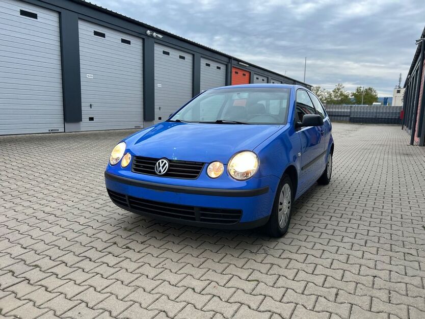 VW Polo 155.000 km 1.390 € Kassel 34123