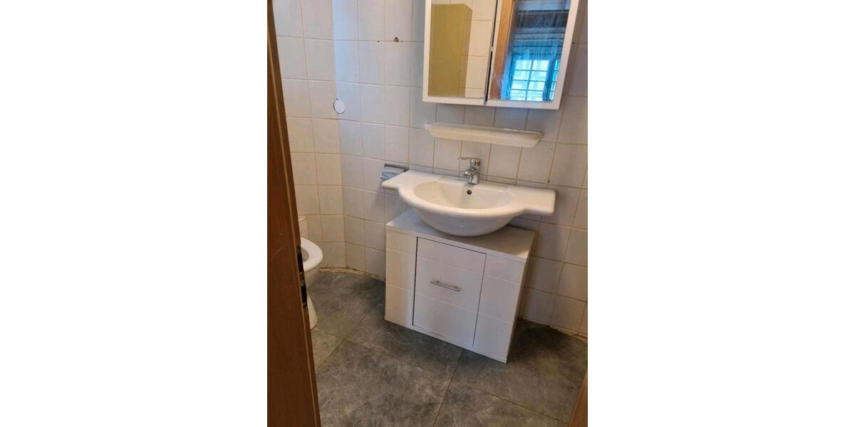 Etagenwohnung Zierenberg - 4 Zimmer, 80 m&sup2;, 850&euro; | Angebot:26612017