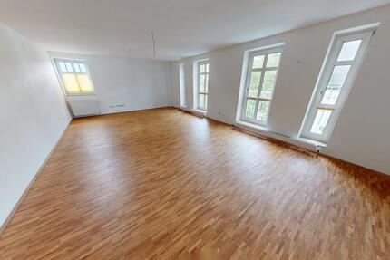 170 m² Raum für Ideen – vielseitig nutzbare Büro-Praxisfläche zimmer