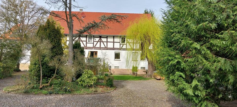 Bauernhaus, Landhaus Felsberg - 9 Zimmer, 300 m&sup2;, 490.000&euro; | Angebot:25225011