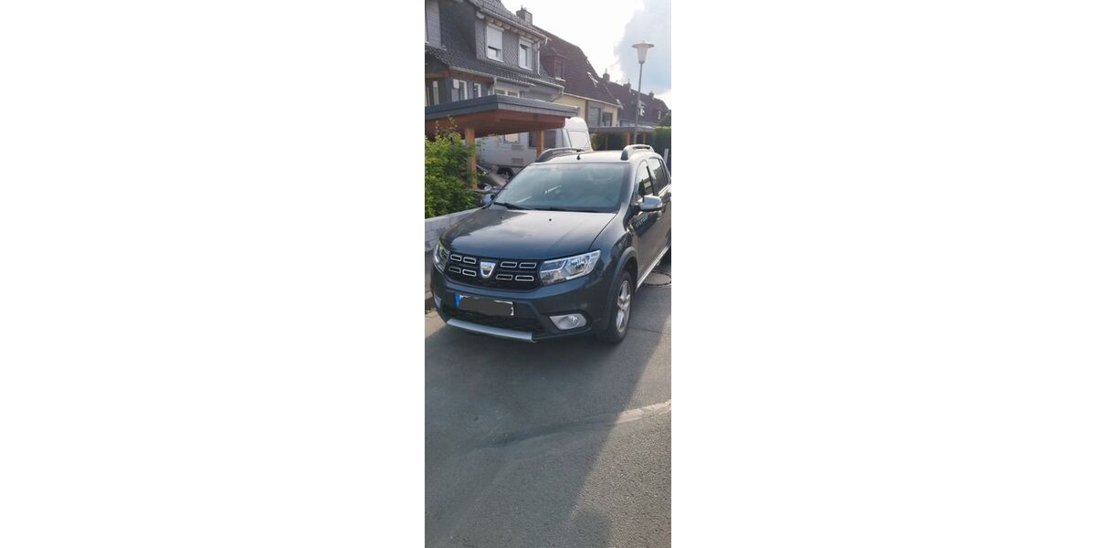 Dacia Sandero 56.000 km 7.800 &euro; Kassel 34123