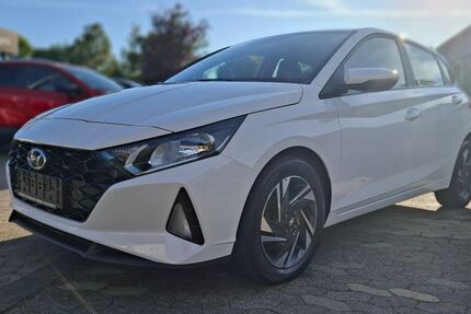 Hyundai i20 50.200 km 15.490 € Wolfhagen 34466