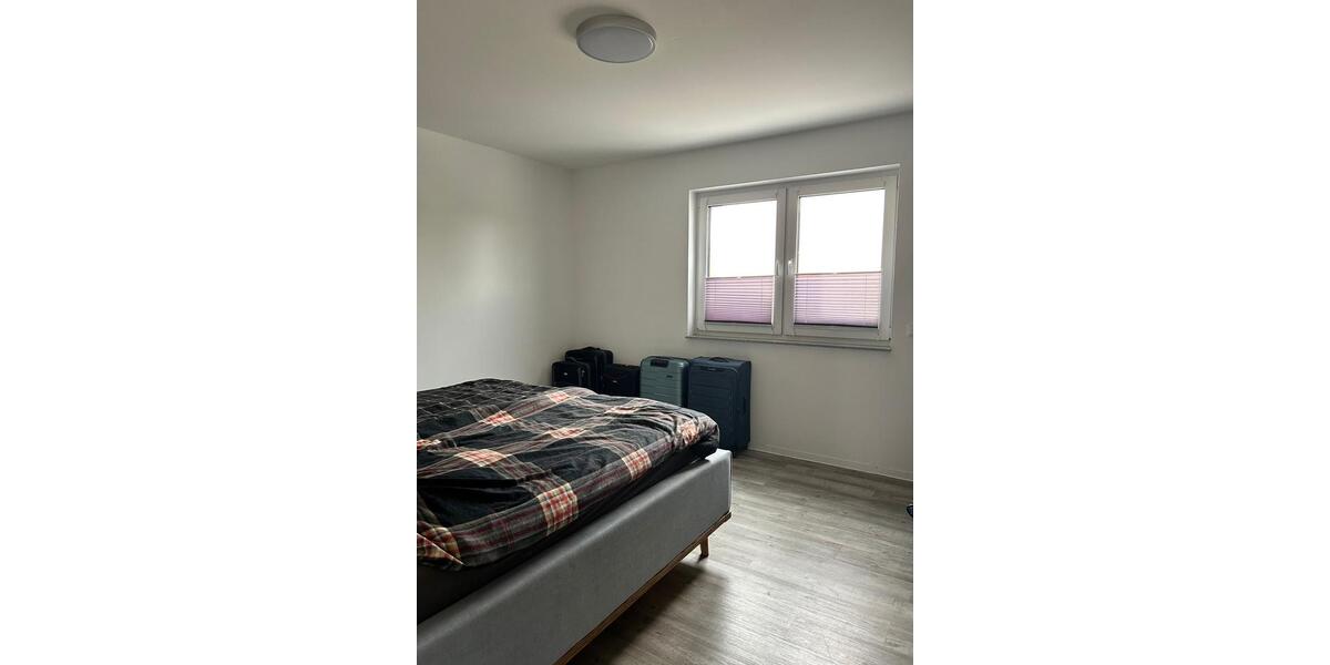 Etagenwohnung Felsberg - 4 Zimmer, 106 m&sup2;, 1.060&euro; | Angebot:26446291