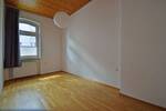 Etagenwohnung Kassel Süd - 4 Zimmer, 107 m&sup2;, 225.000&euro; | Angebot:26816145