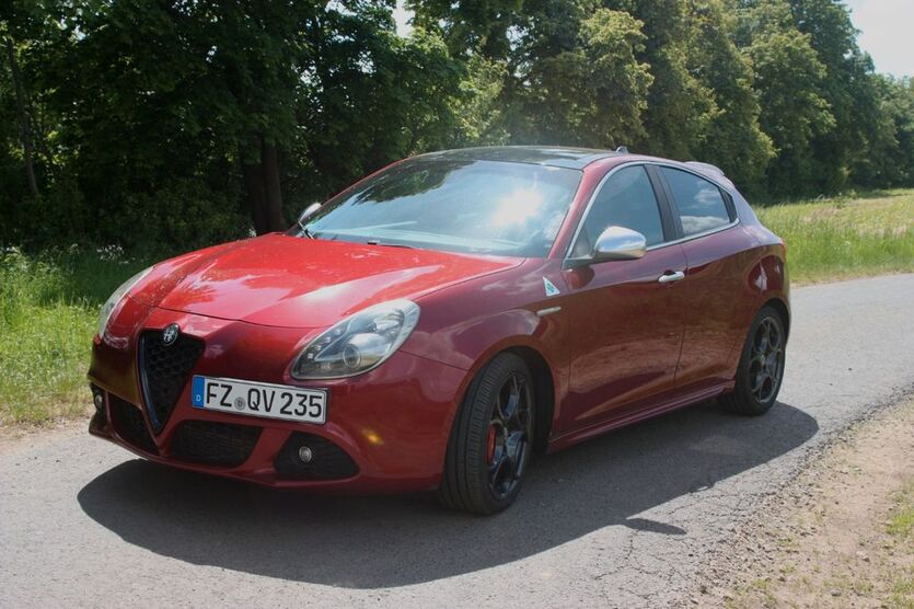Alfa Romeo Giulietta 200.100 km 7.235 € Gudensberg 34281