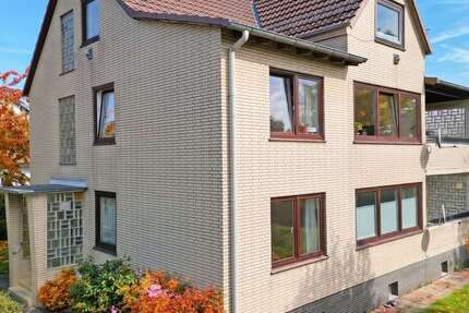 Haus Kassel / Harleshausen Harleshausen - 11 Zimmer, 260 m&sup2;, 345.000&euro; | Angebot:27627454