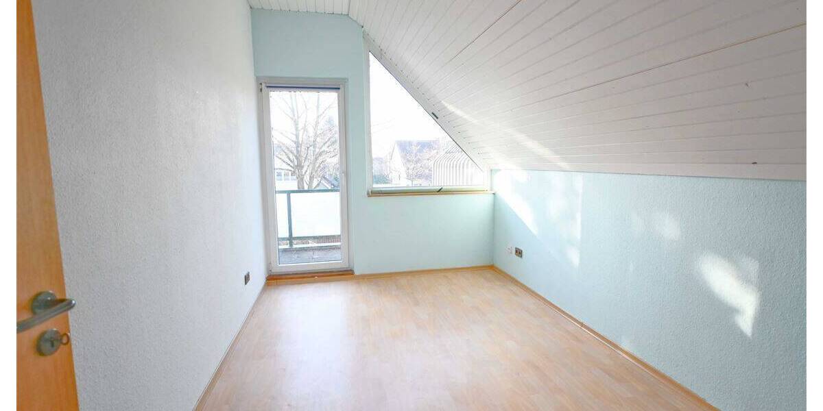 Reihenmittelhaus Kassel Niederzwehren - 4 Zimmer, 104 m&sup2;, 285.000&euro; | Angebot:25984575